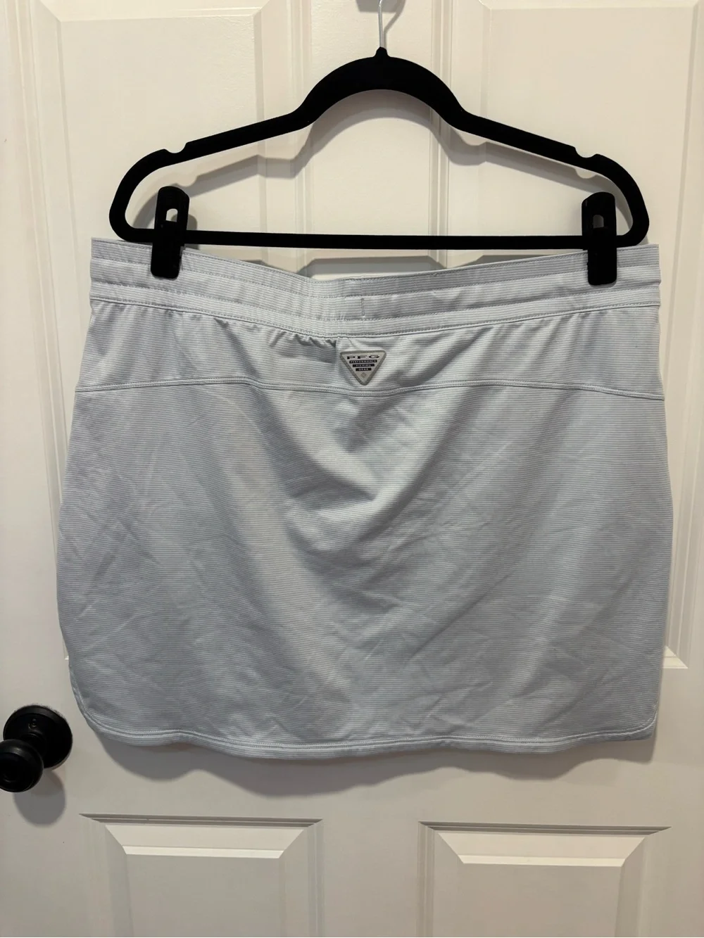 Columbia PFG Omni-Wick Light Blue Space Dye Skort Size Large